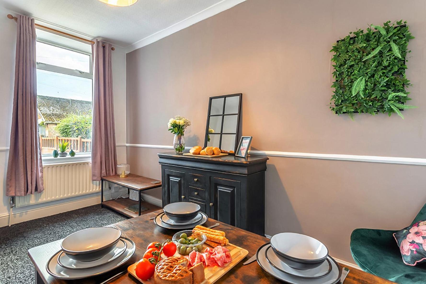 Apartmán The Harrogate House - 4 Bed Townhouse Exteriér fotografie